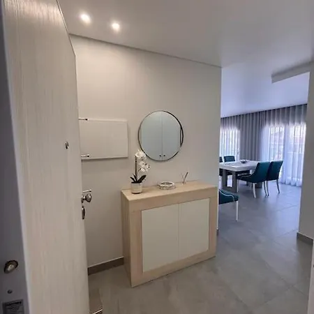 Apartman Stylish Near Oasis