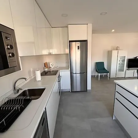 Stylish Near Oasis Apartment Nazare