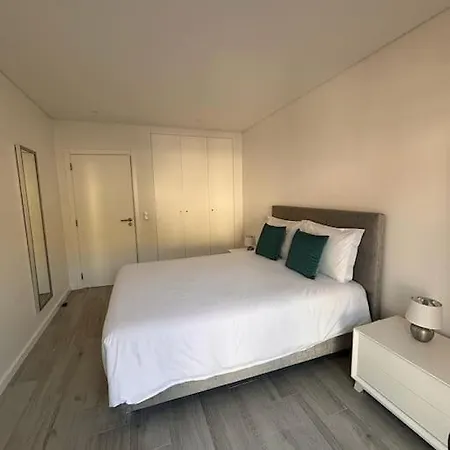 Apartment Stylish Near Oasis Nazare