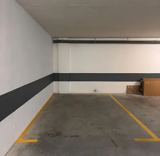 Stylish Near Oasis Daire